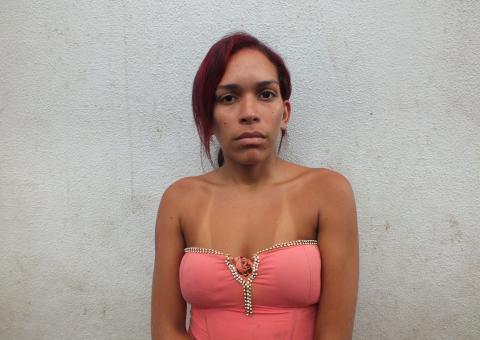 Mulher foragida é recapturada pela polícia